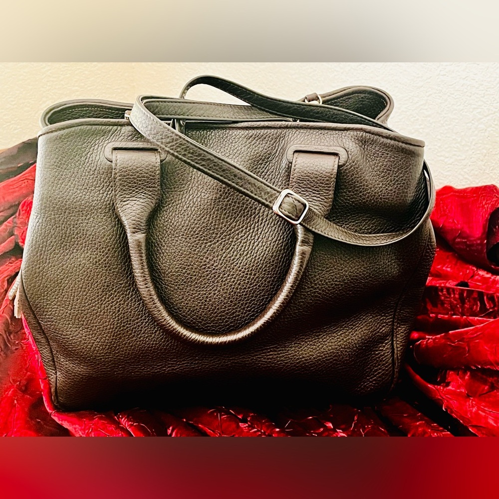 Fontanelli NWOT Elegant Dark Brown Pebble Grain Leather Tote w/3 inside sections